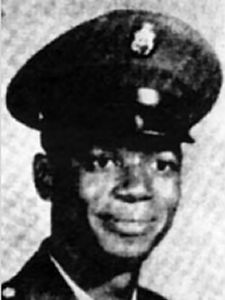 Headstone of Frank Davis Jr.