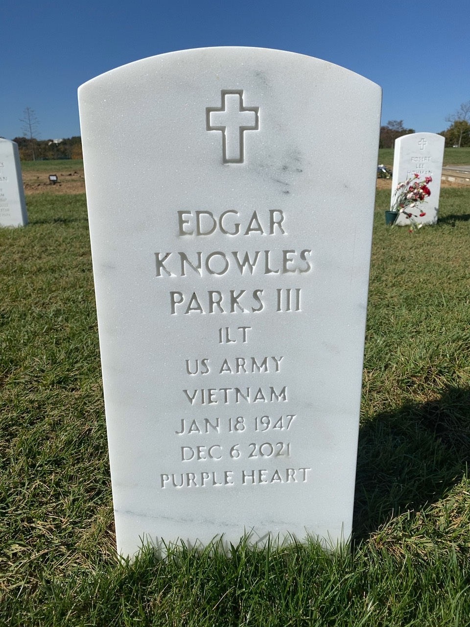 Headstone of Edgar Knowles Parks III