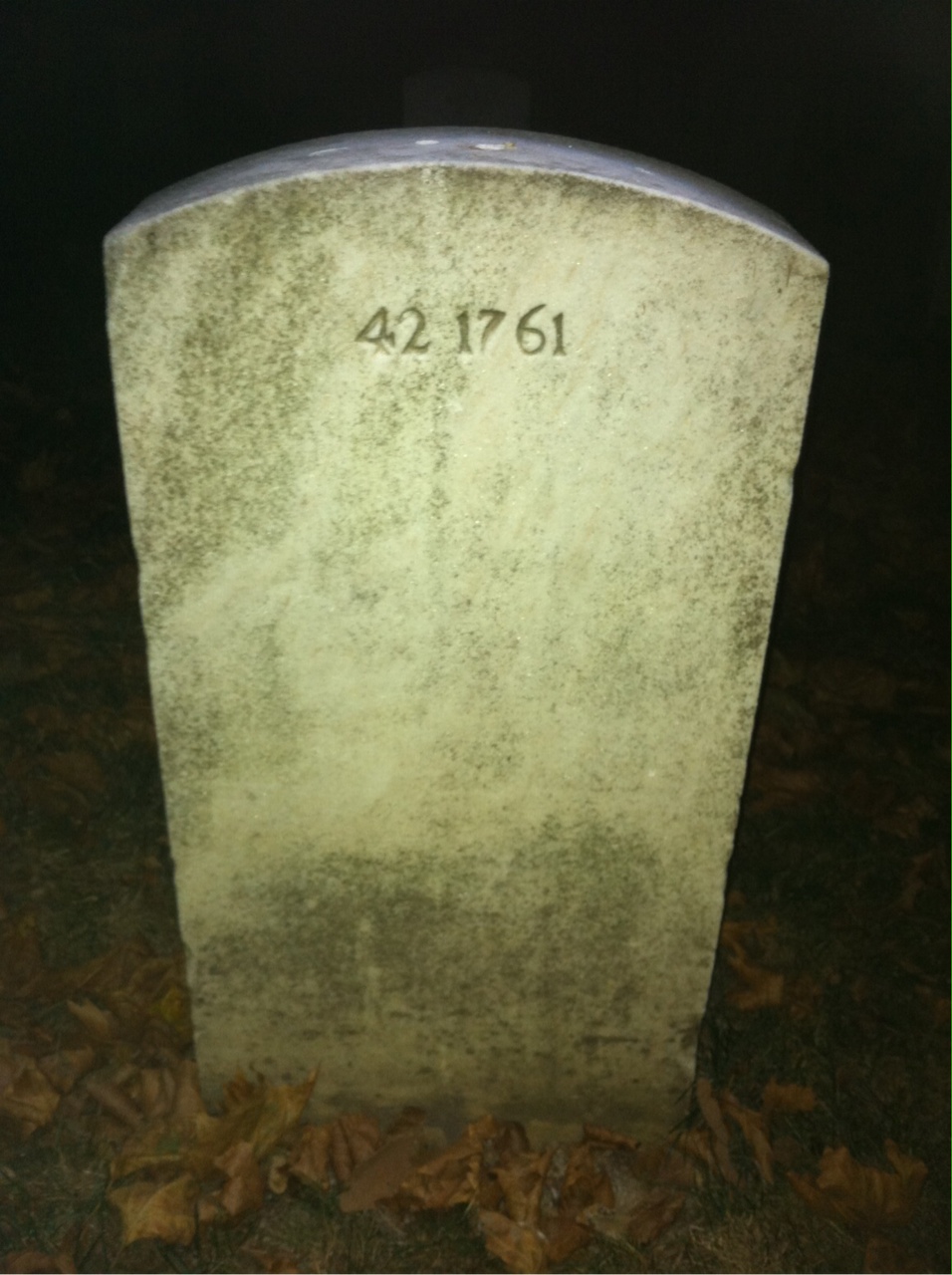 Headstone of Leon A Miles Jr.