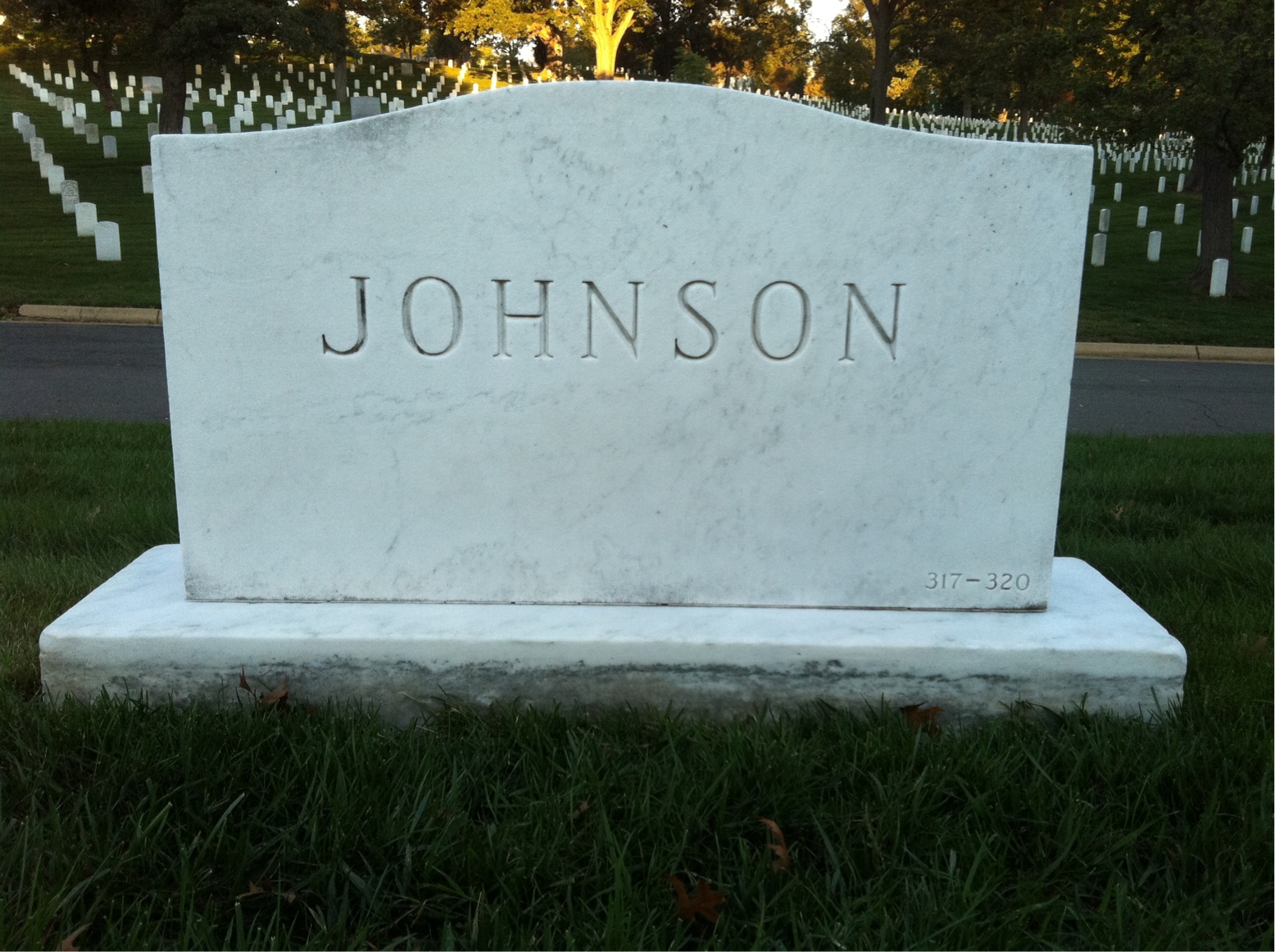 Headstone of Gaile R Johnson