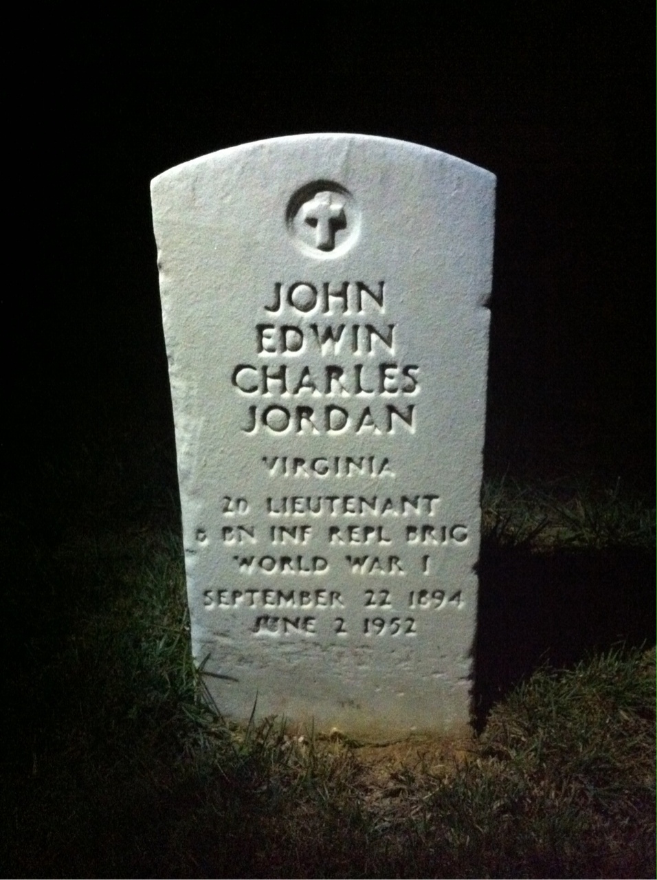 Headstone of John E Jordan