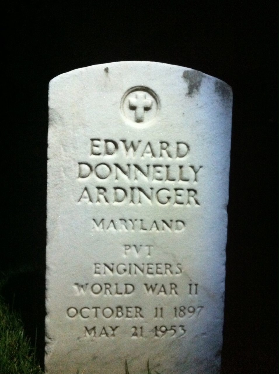 Headstone of Edward D Ardinger