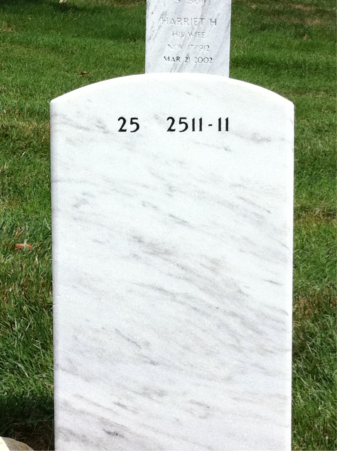 Headstone of Christopher Weston Short