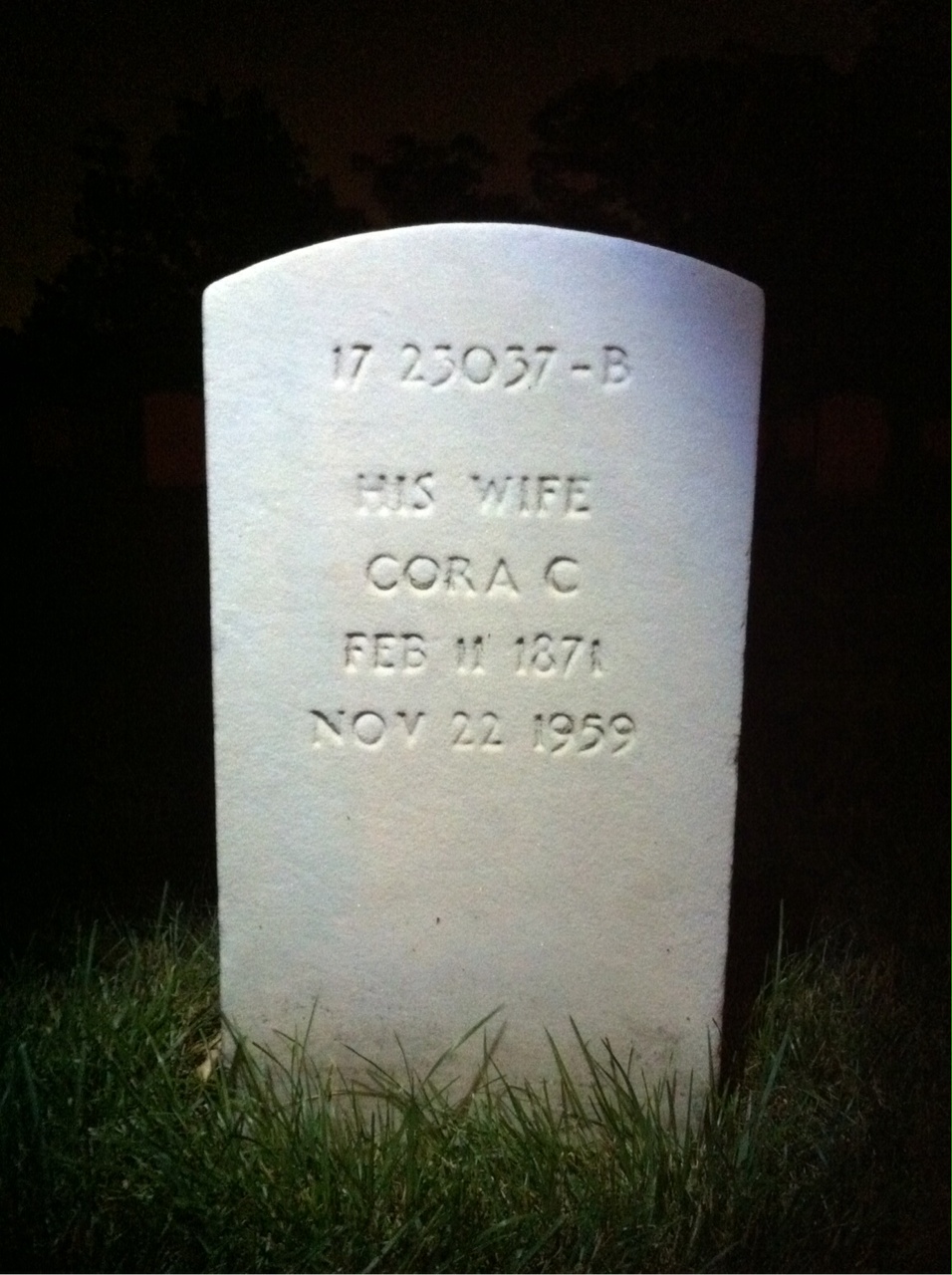 Headstone of Cora C Diehl