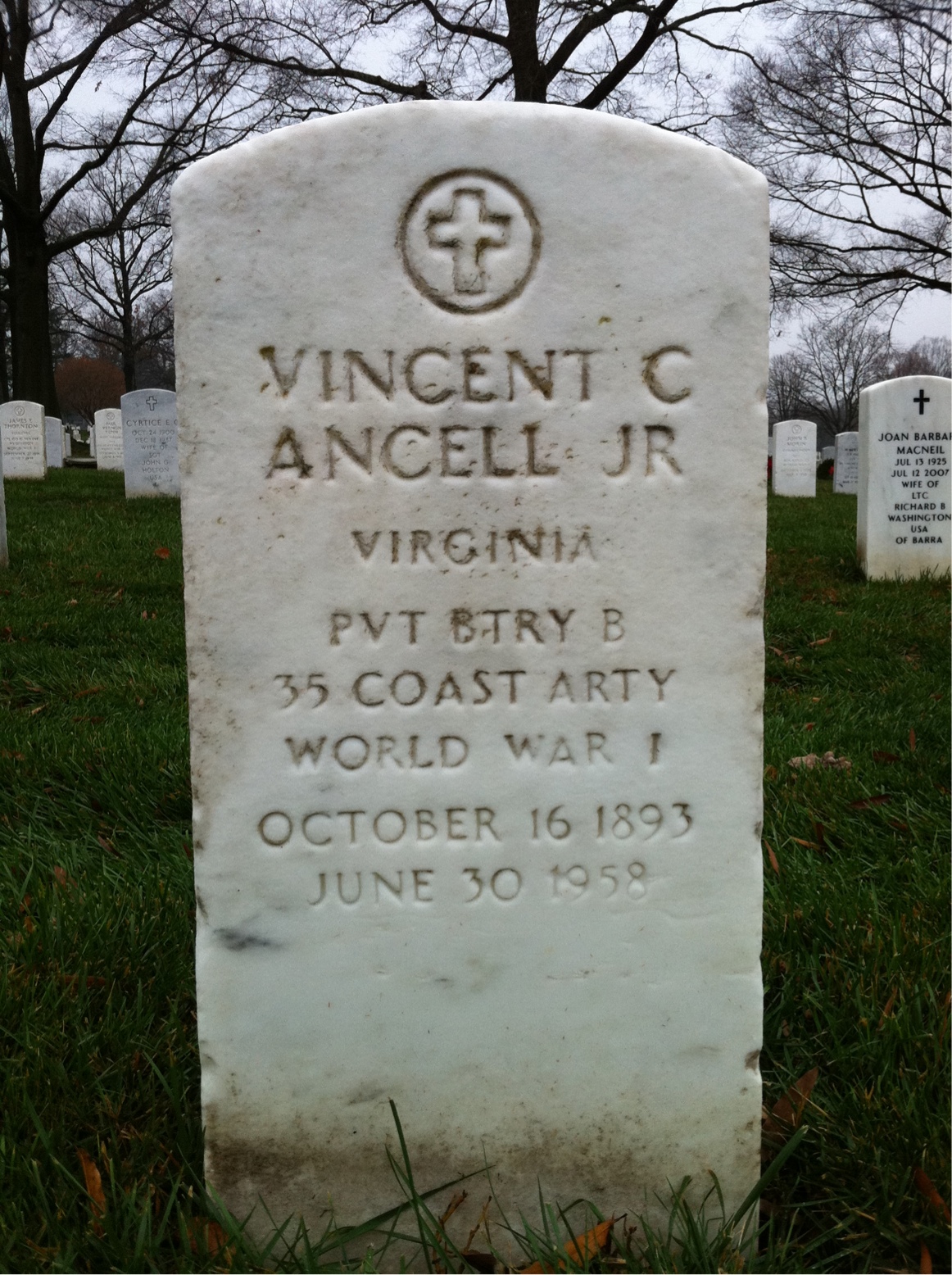 Headstone of Vincent C Ancell Jr.