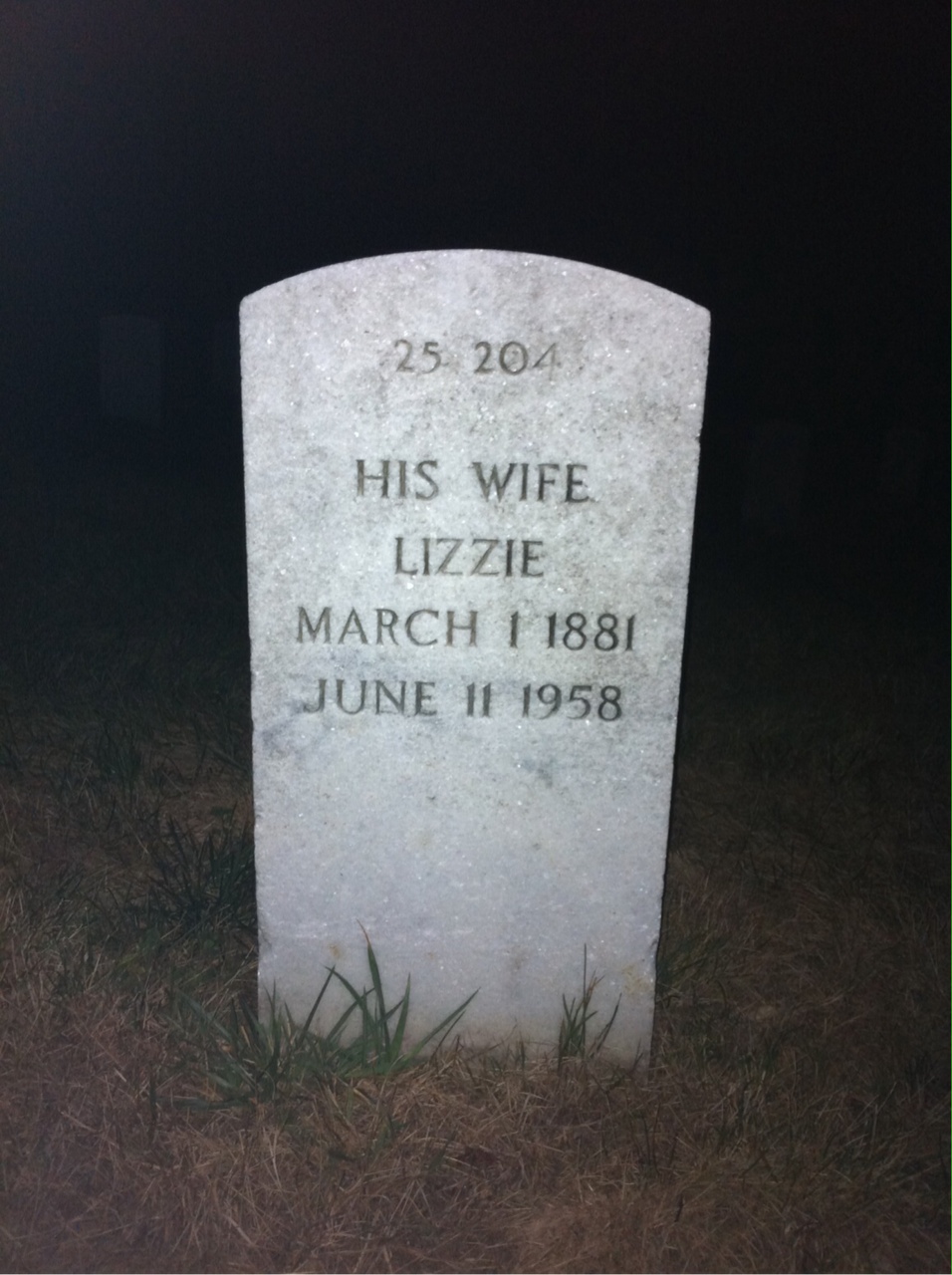 Headstone of Lizzie Marrow