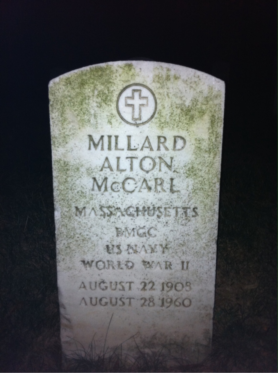 Headstone of Millard A McCarl