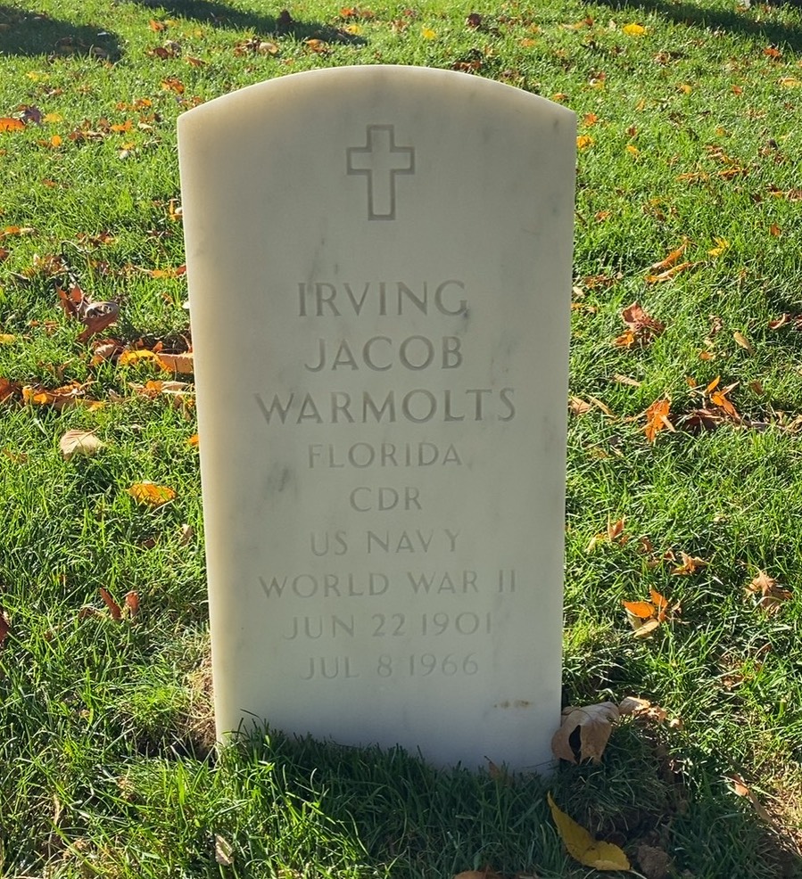 Headstone of Irving J Warmolts