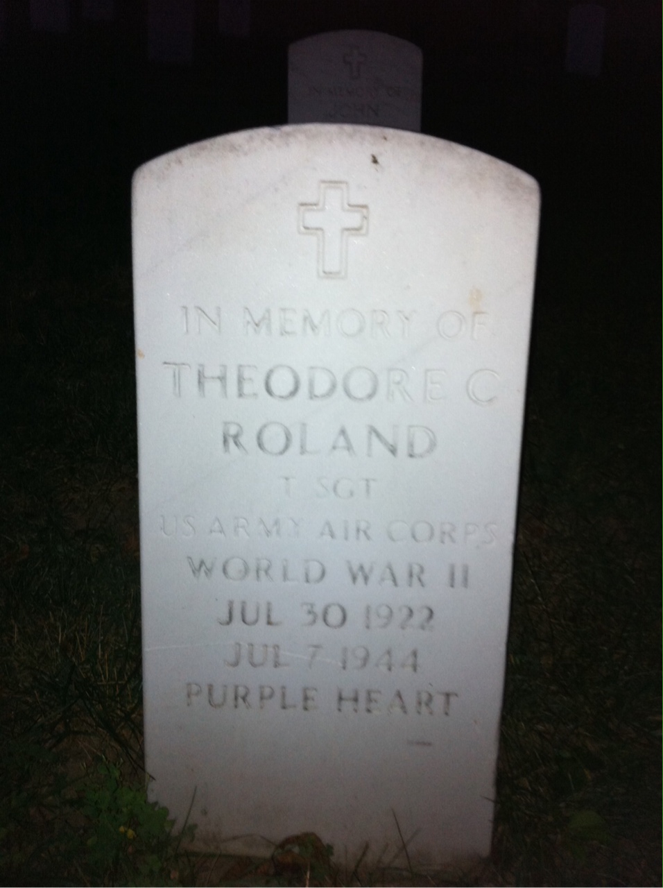 Headstone of Theodore C Roland