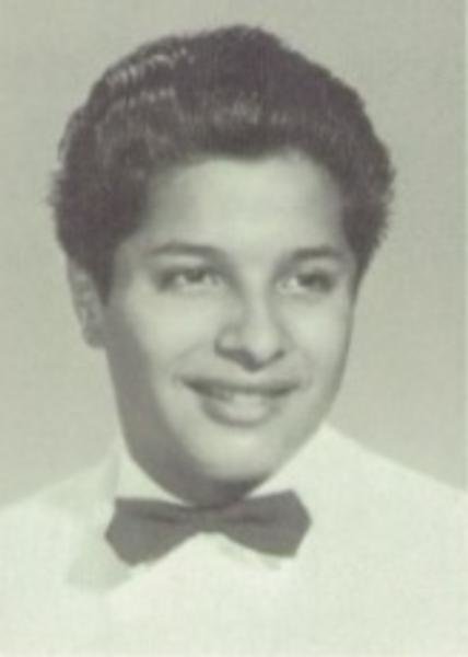 Headstone of Robert Luna