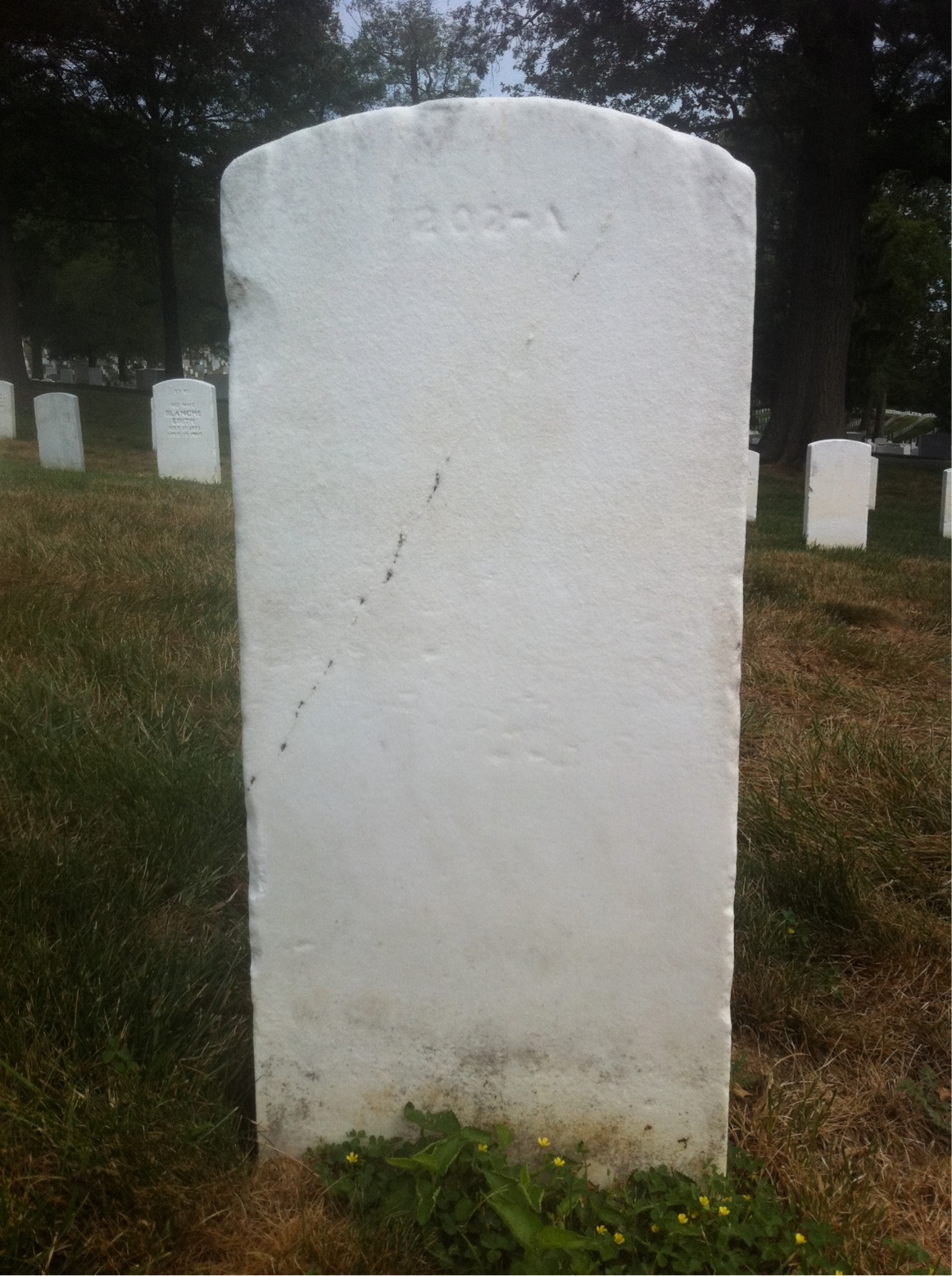 Headstone of Carrie Compton