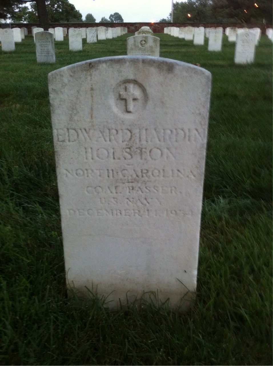 Headstone of Edward Holston