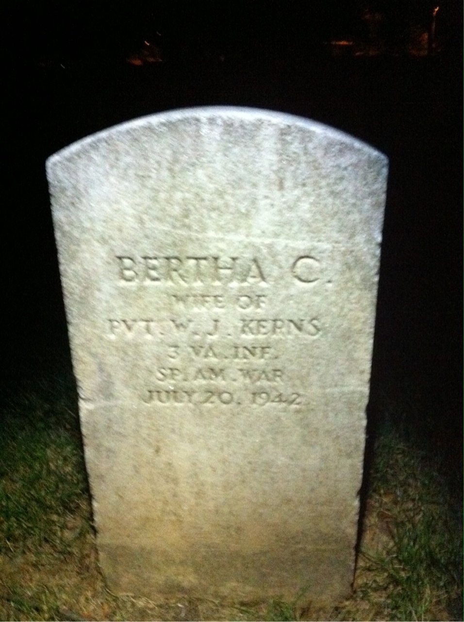 Headstone of Bertha Kerns